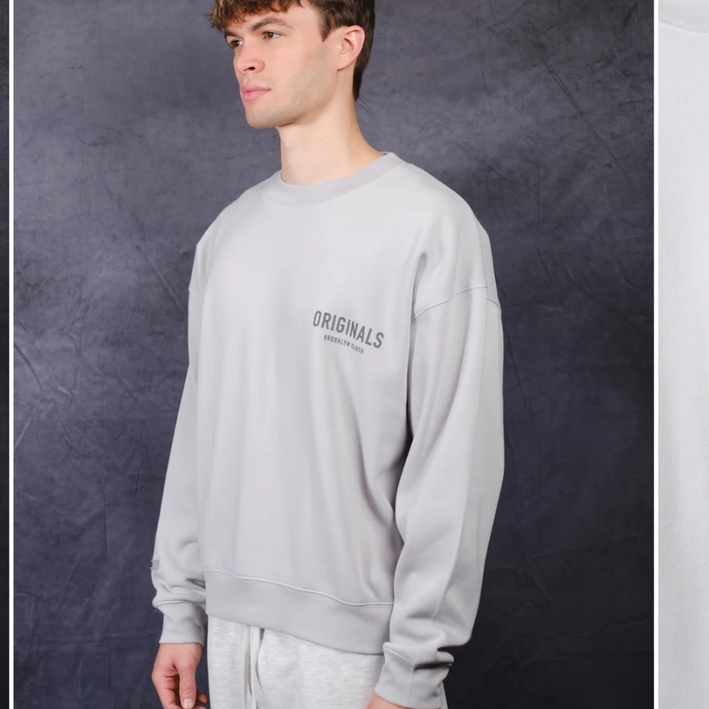 NWT 🏷 ORIGINALS Brooklyn Cloth Pearl Blue Crewneck Sweater